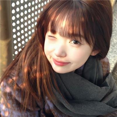 怪笑少女